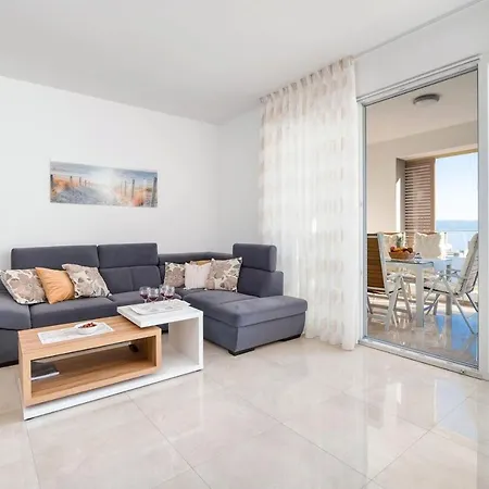 Apartman Sea View Ema *